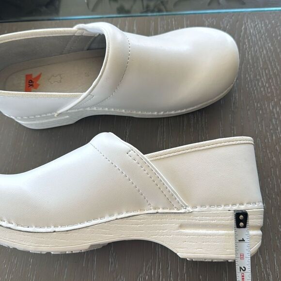 DANSKO XP Women's White Leather Professional Work Slip On Clog Shoes Size 42 EUC - Picture 6 of 13